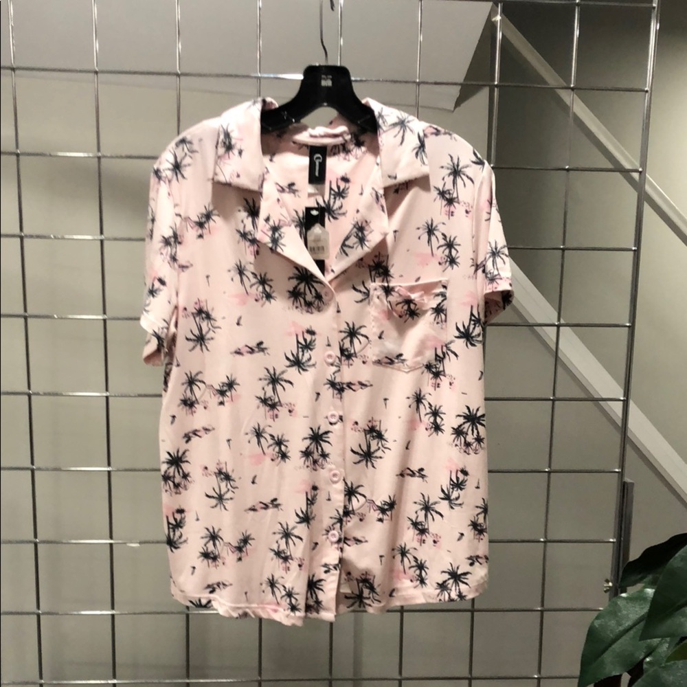 Pink and Black Palm Trees Pajama Set(Missing pants)
